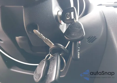 2006 Mazda Mazda3 I from USA, damaged, VIN JM1BK32F361489339